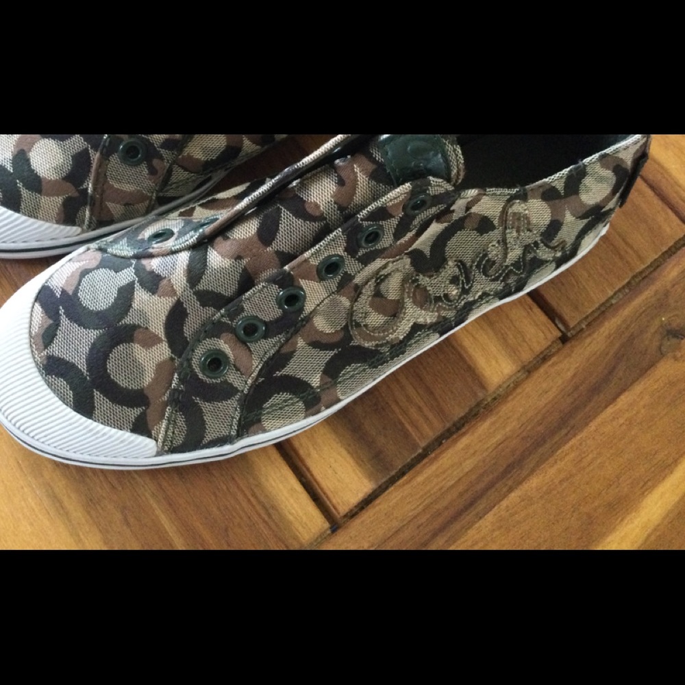 Coach Kelley Olive Green Camo Sneakers 8.5